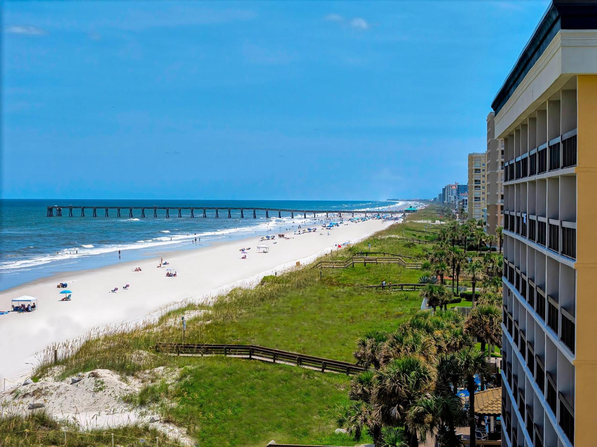 Hampton Inn Oceanfront Jacksonville Beach Exterior photo